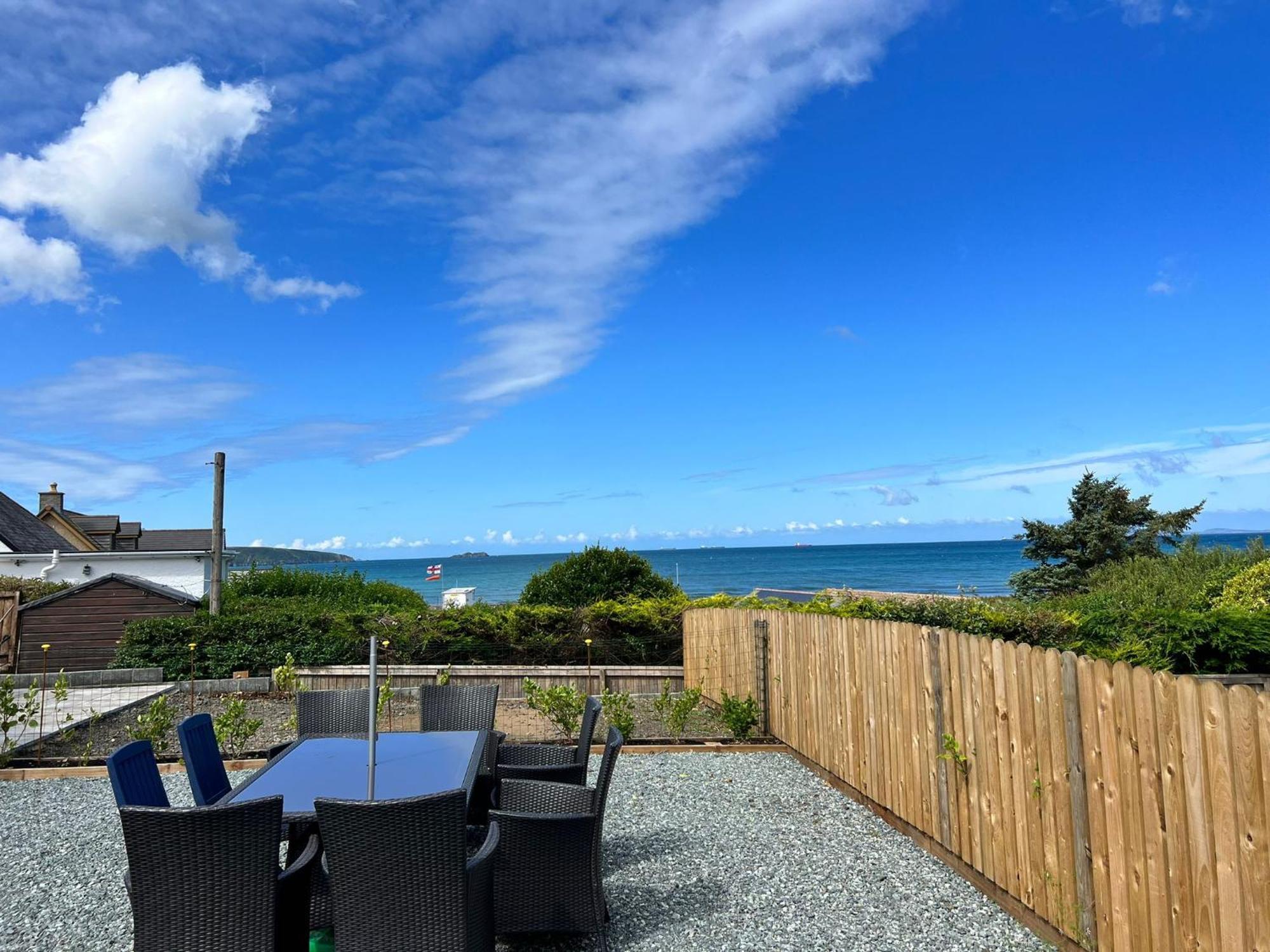 Seacliff, Broad Haven. Villa Exterior photo